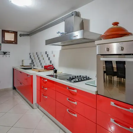 3 Bedroom Gorgeous In Holiday home